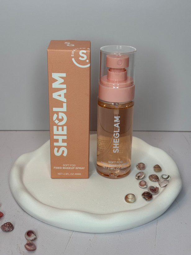 اسپری فیکس طرح شیگلم Sheglam fixed spray - مدل soft fog تثبیت کننده آرایش