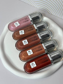 لیپ گلاس آینهای کیکو مدل حجم دهنده Kiko lipgloss شاین دار