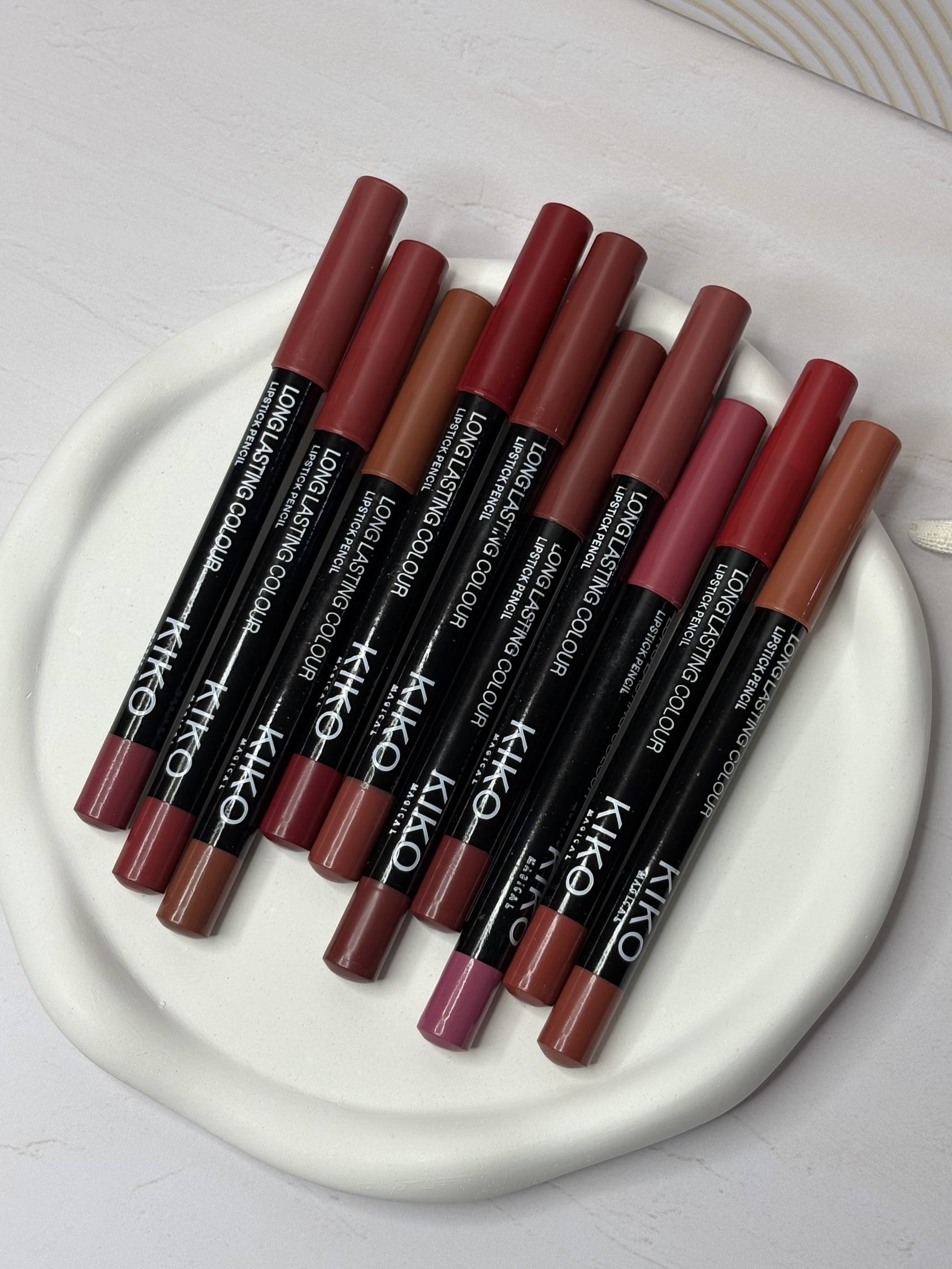 رژمدادی طرح کیکو Lipstick Pencil پیگمنت بالا
