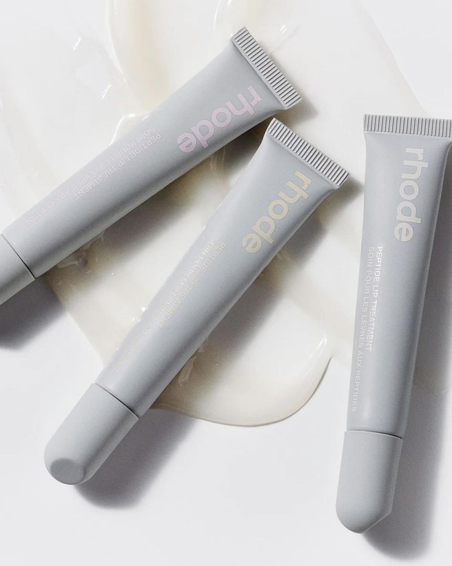لیپ گلاس طرح رود Rhode Lipgloss