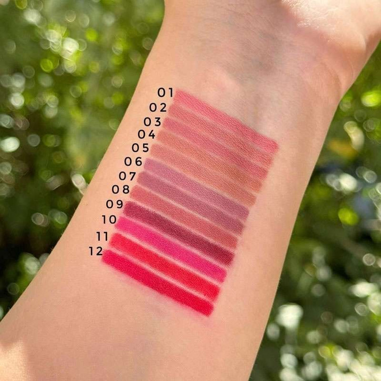 خط لب دراگون مدل پیچی Dragon Lip liner - ضدآب